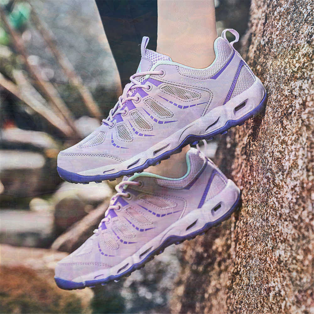 Sumer Round Tip Silver Sneaker - Streetwear Brand From Uk 评论和价格
