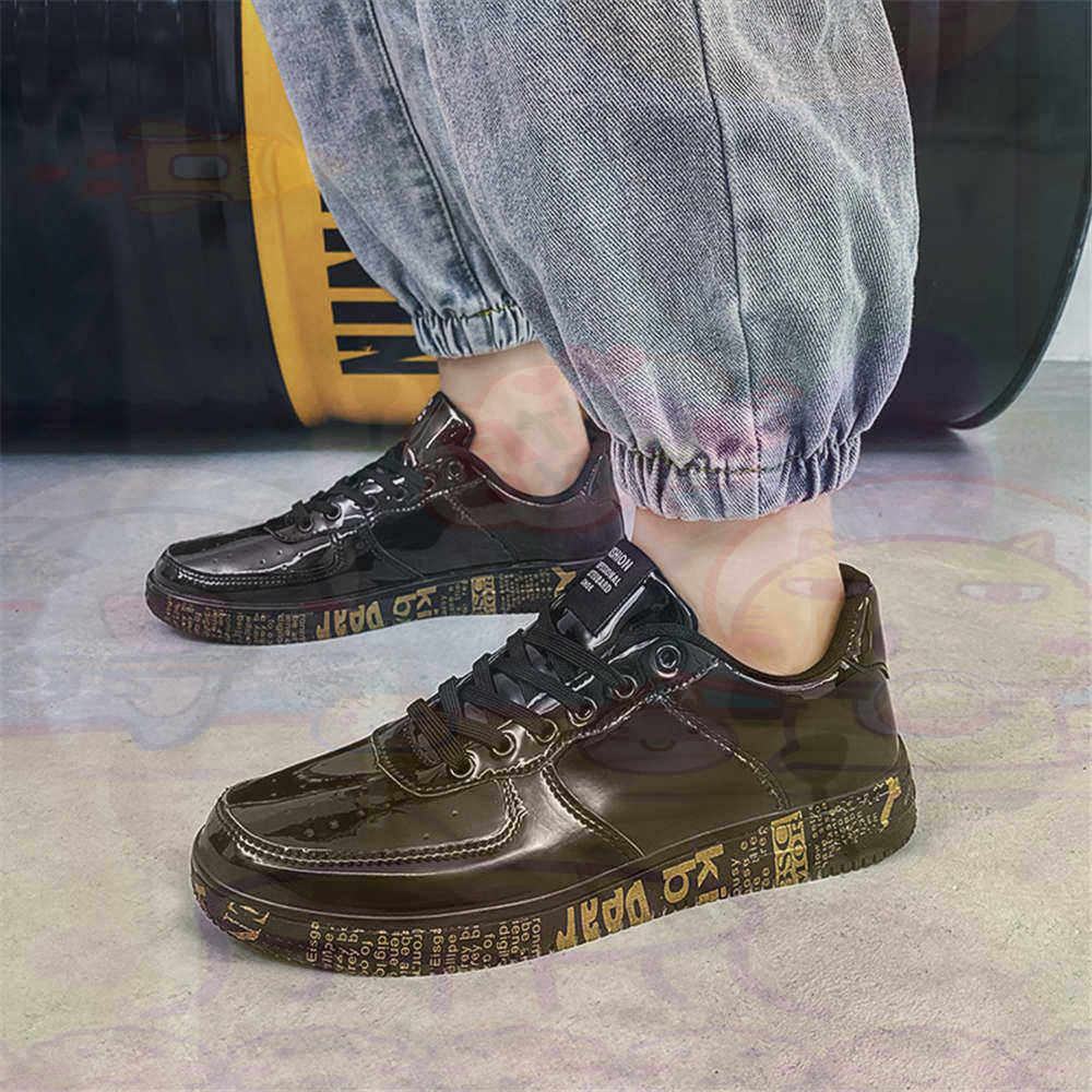 Round Foot Size 45 Sneakers Wh - Streetwear Brand From Uk 评论和价格